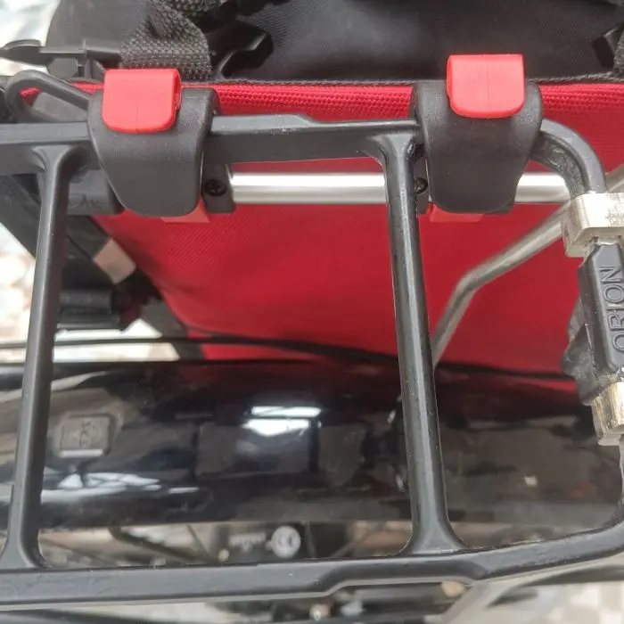 Fixation rapide sacoche Bakkie sur porte-bagages Lulu Bike Rack