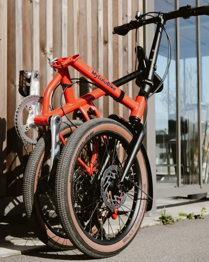 vélo de ville plié Lulu Bike City en ville